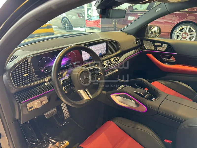 2025 مرسيدس - بنز جي إل إي 450