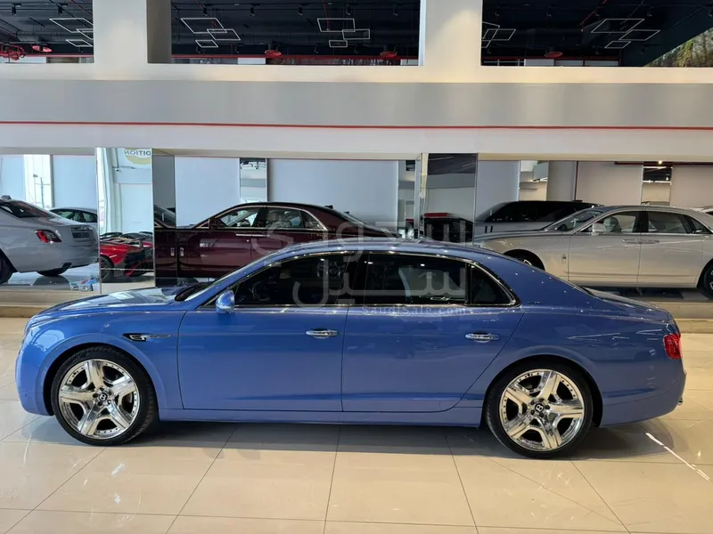 2015 بنتلي كونتيننتل فلاينج سبير