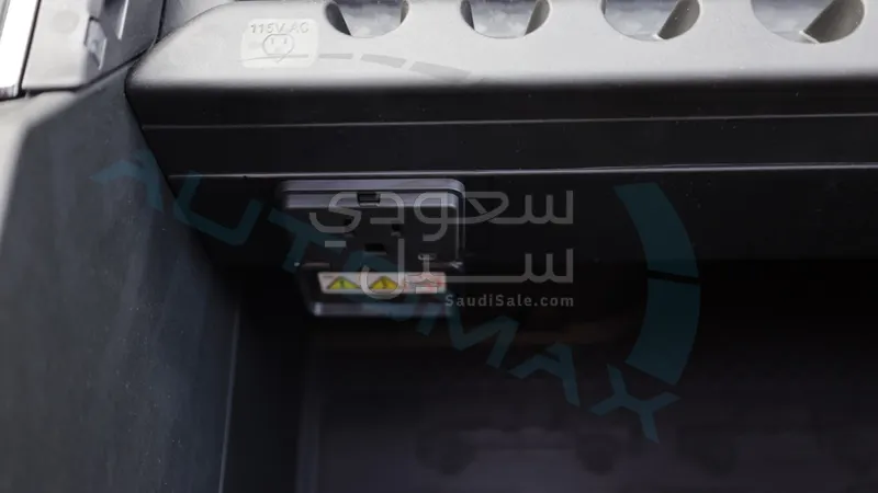 2025 دودج رام تي ار اكس