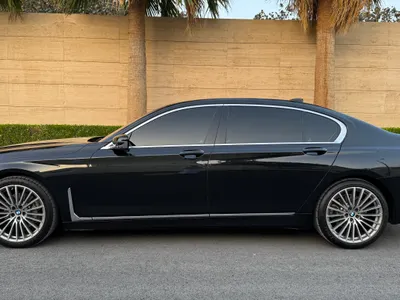 2022 بي ام دبليو الفئة السابعة 730 إل أي