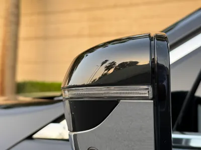 2022 بي ام دبليو الفئة السابعة 730 إل أي