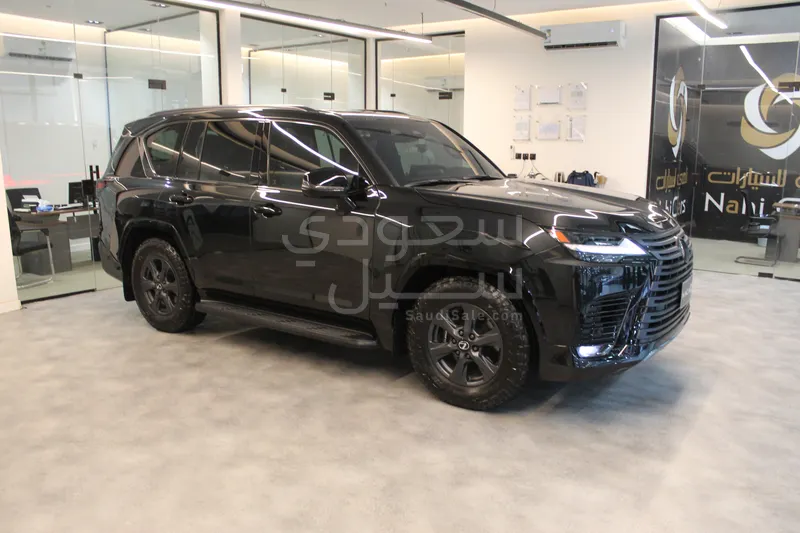 2025 لكزس إل إكس 600 اوف رود