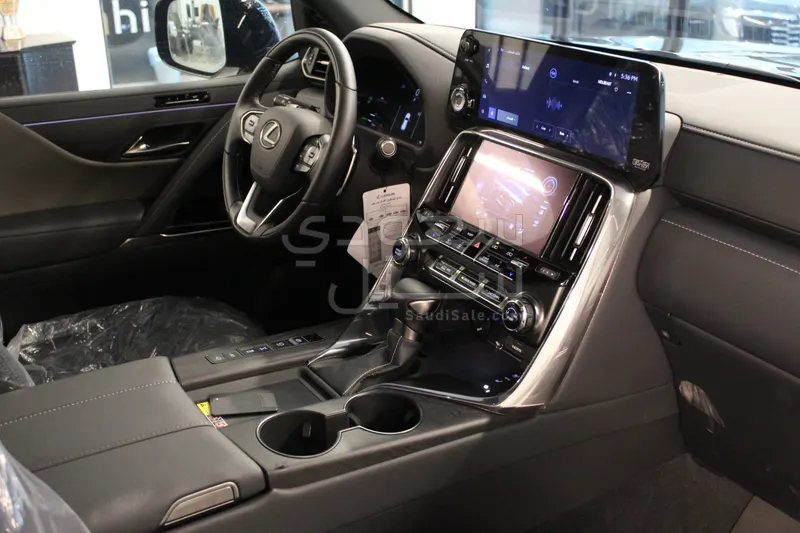 2025 لكزس إل إكس 600 اوف رود