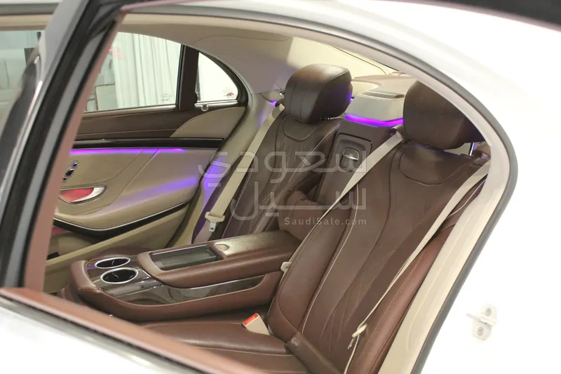 2018 مرسيدس - بنز إس 560