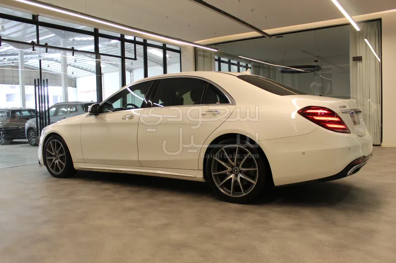 2018 مرسيدس - بنز إس 560