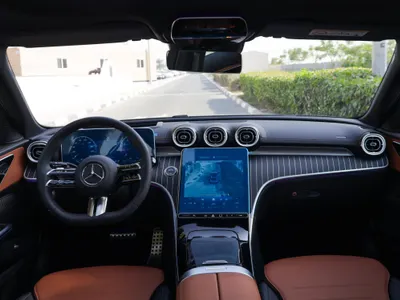 2026 مرسيدس - بنز سي 200 أي إم جي