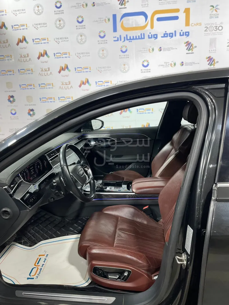 2019 اودي اي 8 ال 55تي اف اس أي