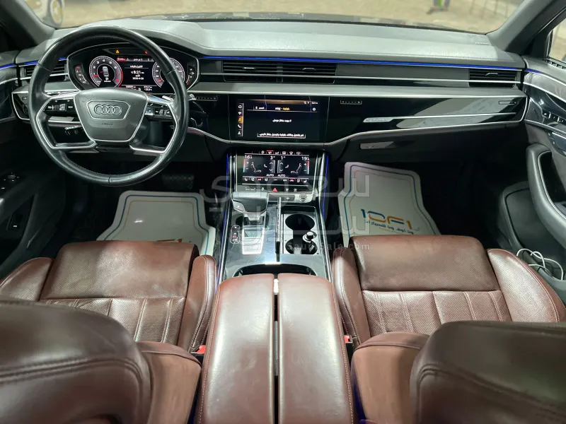 2019 اودي اي 8 ال 55تي اف اس أي