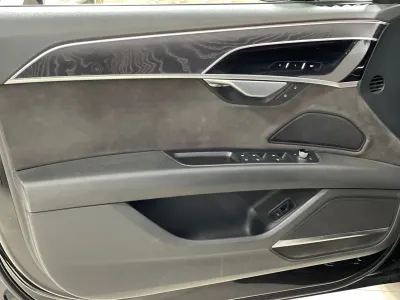 2019 اودي اي 8 ال 55تي اف اس أي