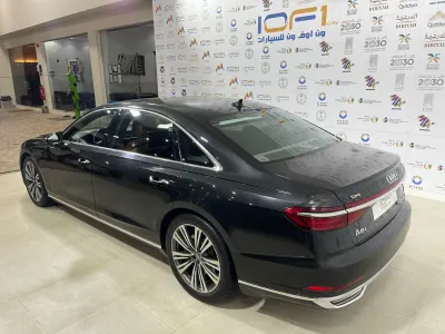 2019 اودي اي 8 ال 55تي اف اس أي