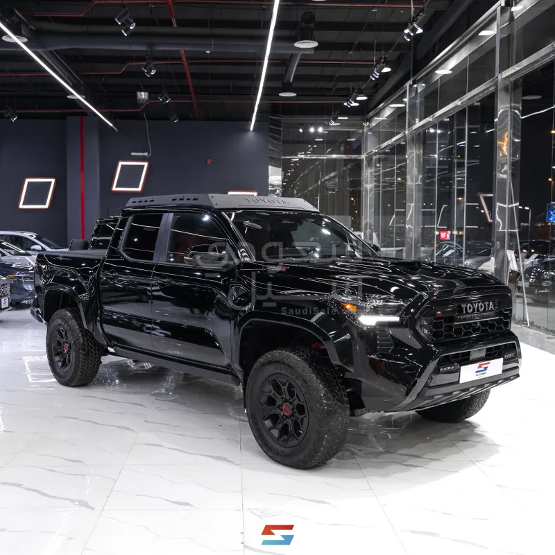 2024 تويوتا تاكوما تي ار دي