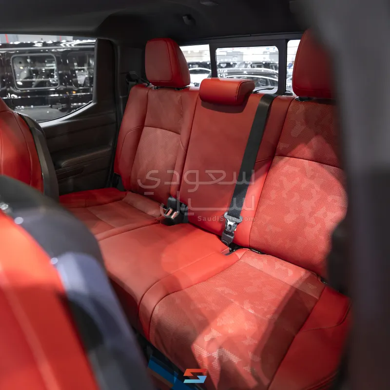 2024 تويوتا تاكوما تي ار دي