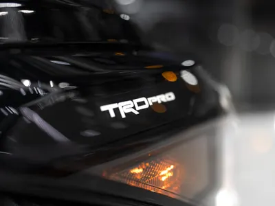 2024 تويوتا تاكوما تي ار دي