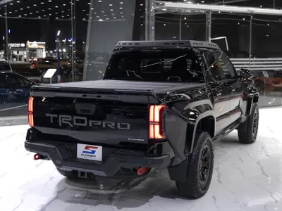 2024 تويوتا تاكوما تي ار دي