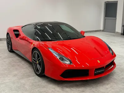 2016 فيراري 488 جي تي بي