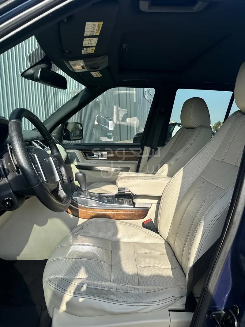 2013 لاند روفر رينج روفر سبورت اتش اس اي