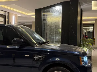 2013 لاند روفر رينج روفر سبورت اتش اس اي