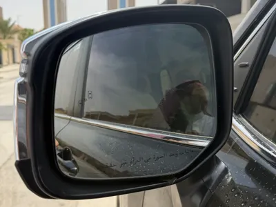 2025 تويوتا لاند كروزر في اكس ار