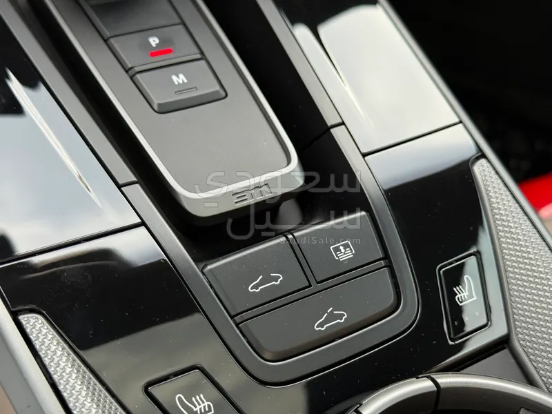 2025 بورش 911 كاريرا