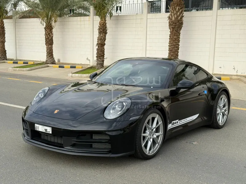 2025 بورش 911 كاريرا
