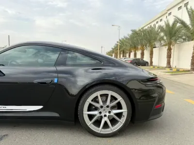 2025 بورش 911 كاريرا