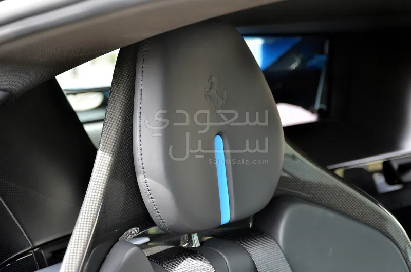 2020 فيراري اس اف 90 سترادالي