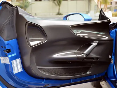 2020 فيراري اس اف 90 سترادالي