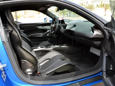 2020 فيراري اس اف 90 سترادالي