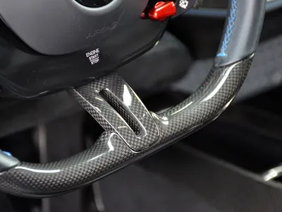 2020 فيراري اس اف 90 سترادالي