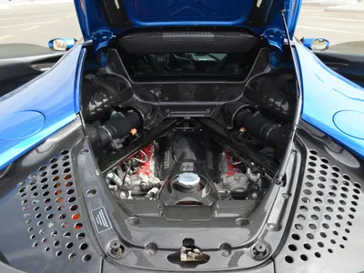 2020 فيراري اس اف 90 سترادالي