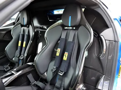 2020 فيراري اس اف 90 سترادالي