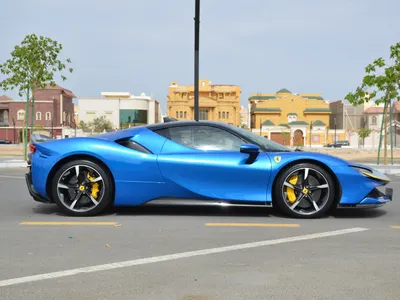 2020 فيراري اس اف 90 سترادالي