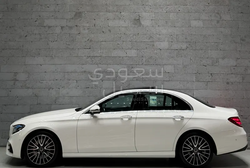 2020 مرسيدس - بنز إي 300