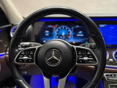 2020 مرسيدس - بنز إي 300