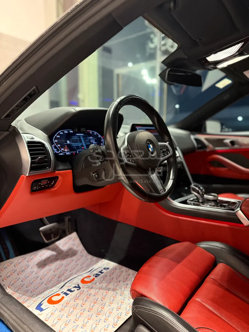 2021 بي ام دبليو الفئة الثامنة إم 850 أي