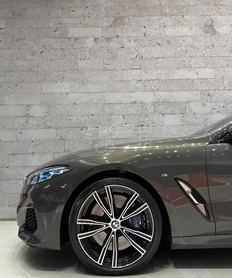 2021 بي ام دبليو الفئة الثامنة إم 850 أي