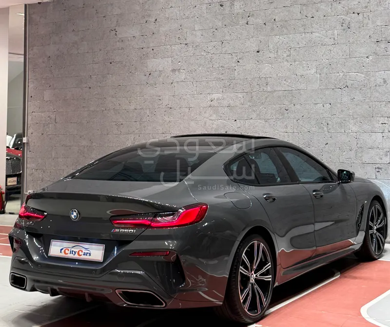 2021 بي ام دبليو الفئة الثامنة إم 850 أي