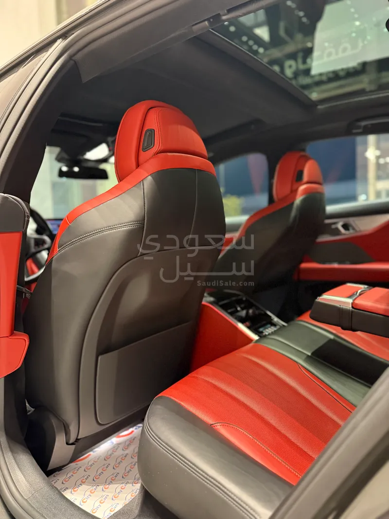 2021 بي ام دبليو الفئة الثامنة إم 850 أي