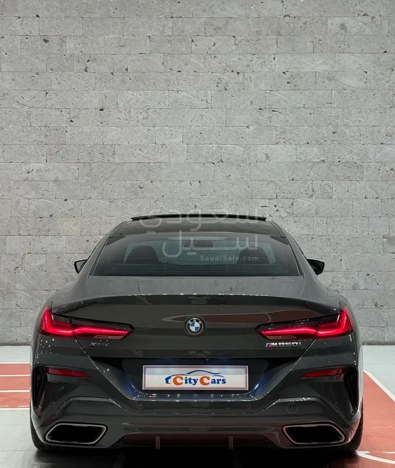 2021 بي ام دبليو الفئة الثامنة إم 850 أي