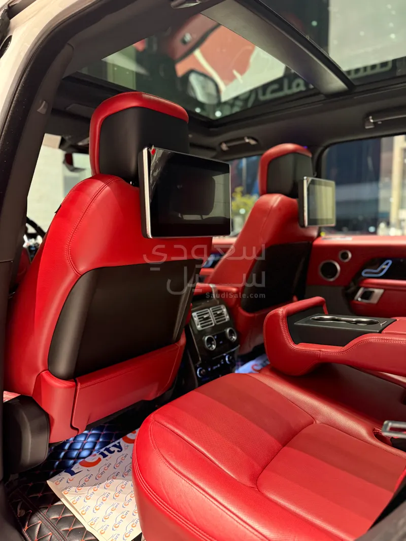 2020 لاند روفر رينج روفر فوج اس اي