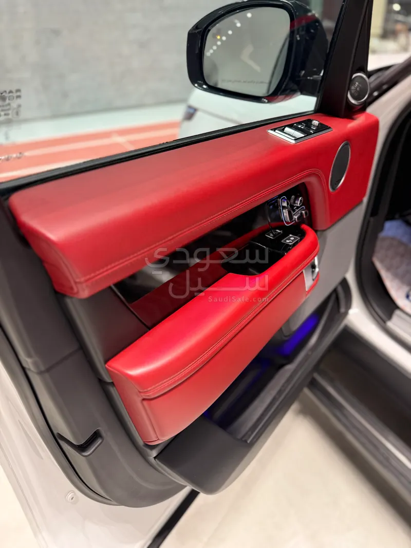 2020 لاند روفر رينج روفر فوج اس اي