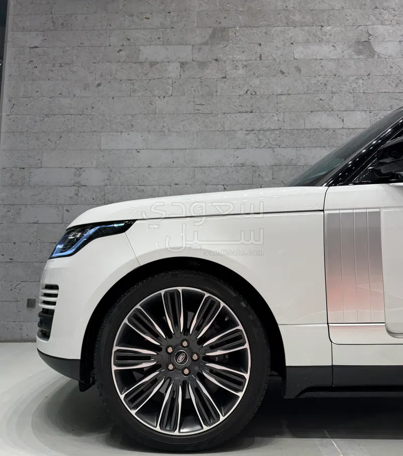 2020 لاند روفر رينج روفر فوج اس اي