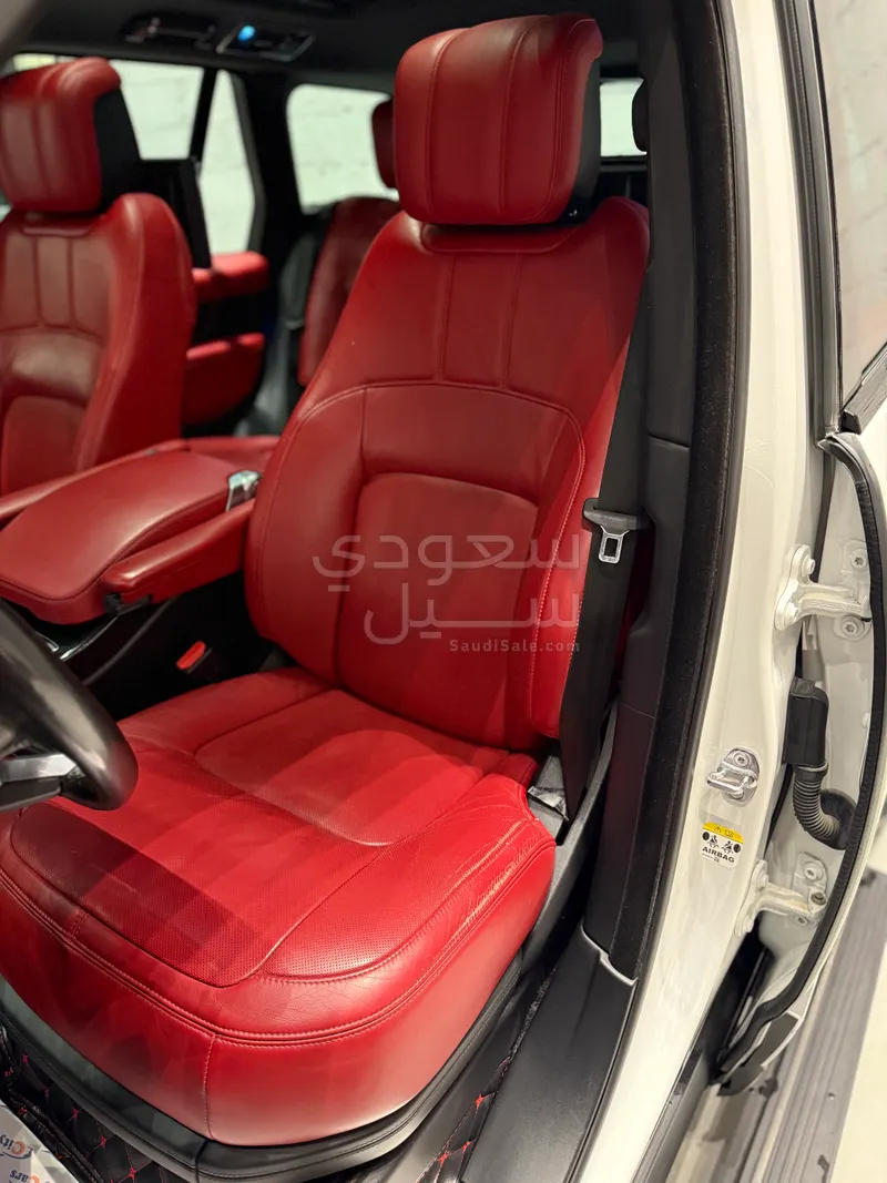 2020 لاند روفر رينج روفر فوج اس اي