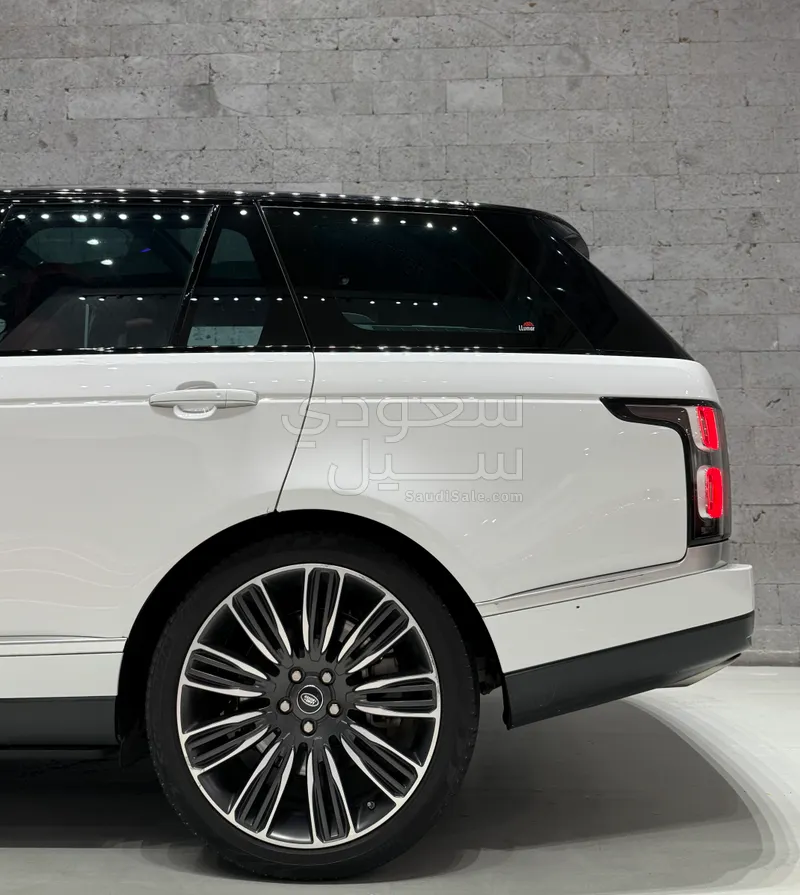 2020 لاند روفر رينج روفر فوج اس اي