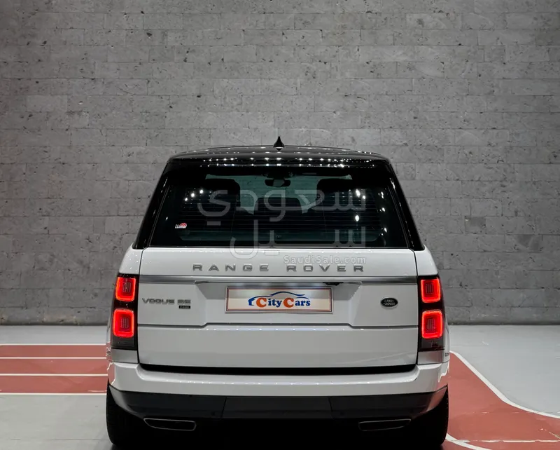 2020 لاند روفر رينج روفر فوج اس اي