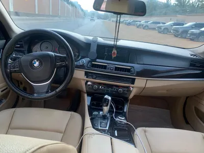 2012 بي ام دبليو الفئة الخامسة 520 أي