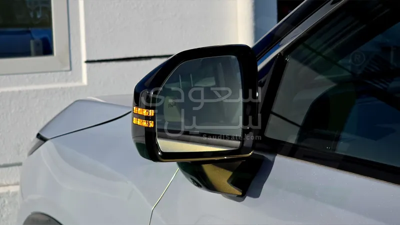 2025 تويوتا هايلاندر