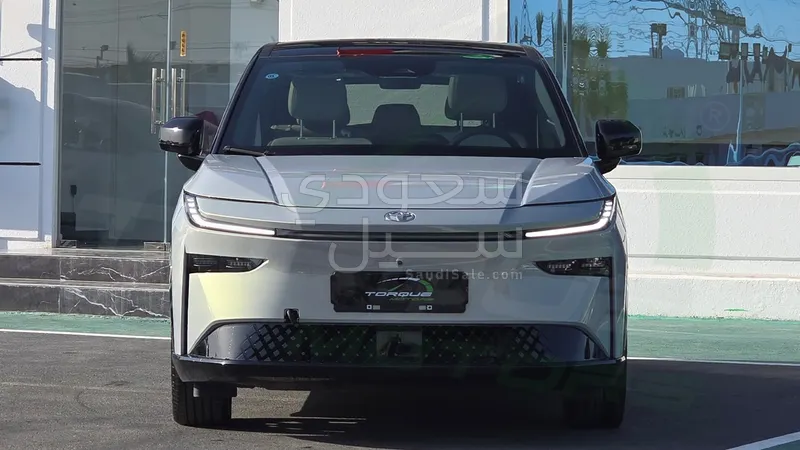 2025 تويوتا هايلاندر