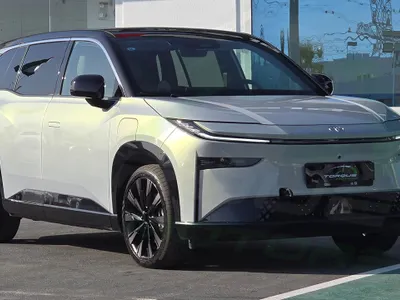 2025 تويوتا هايلاندر