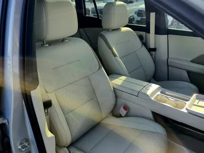 2025 تويوتا هايلاندر